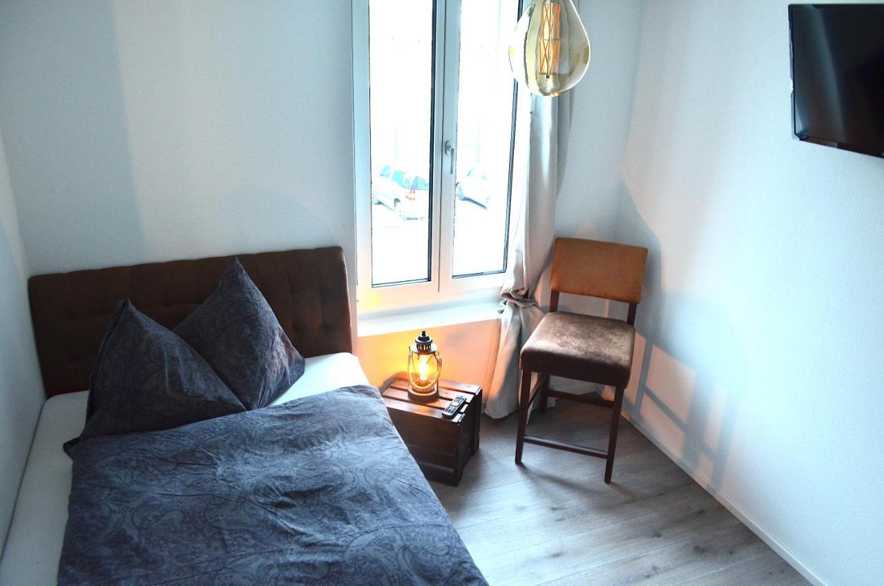 Guesthouse Meitschi Thun - Contactless Self Check-In ภายนอก รูปภาพ