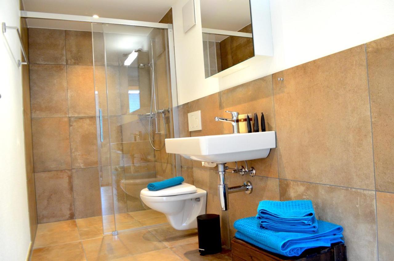 Guesthouse Meitschi Thun - Contactless Self Check-In ภายนอก รูปภาพ