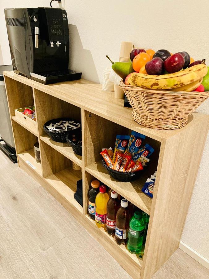 Guesthouse Meitschi Thun - Contactless Self Check-In ภายนอก รูปภาพ